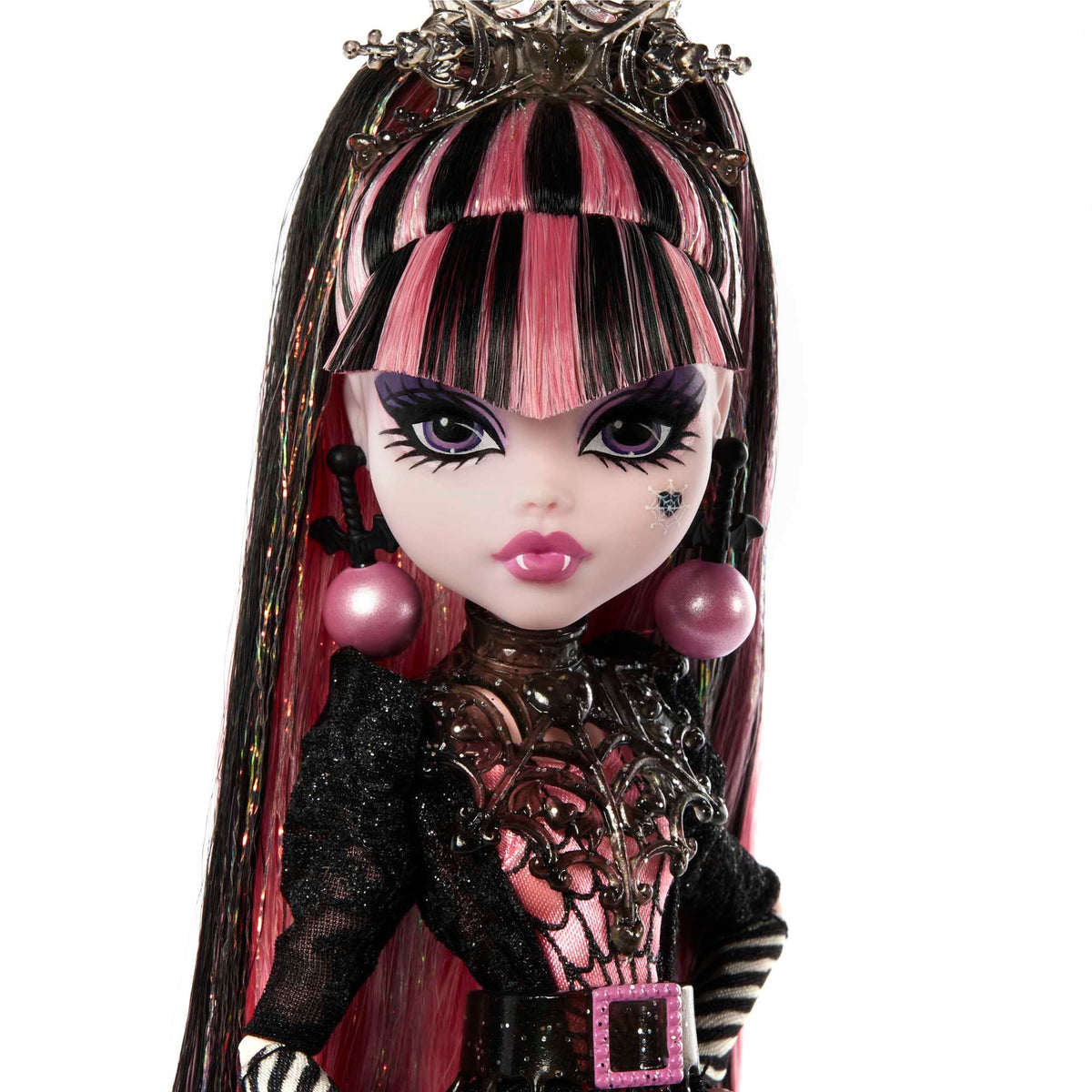 Monster High Howliday: Winter Edition Draculaura Doll